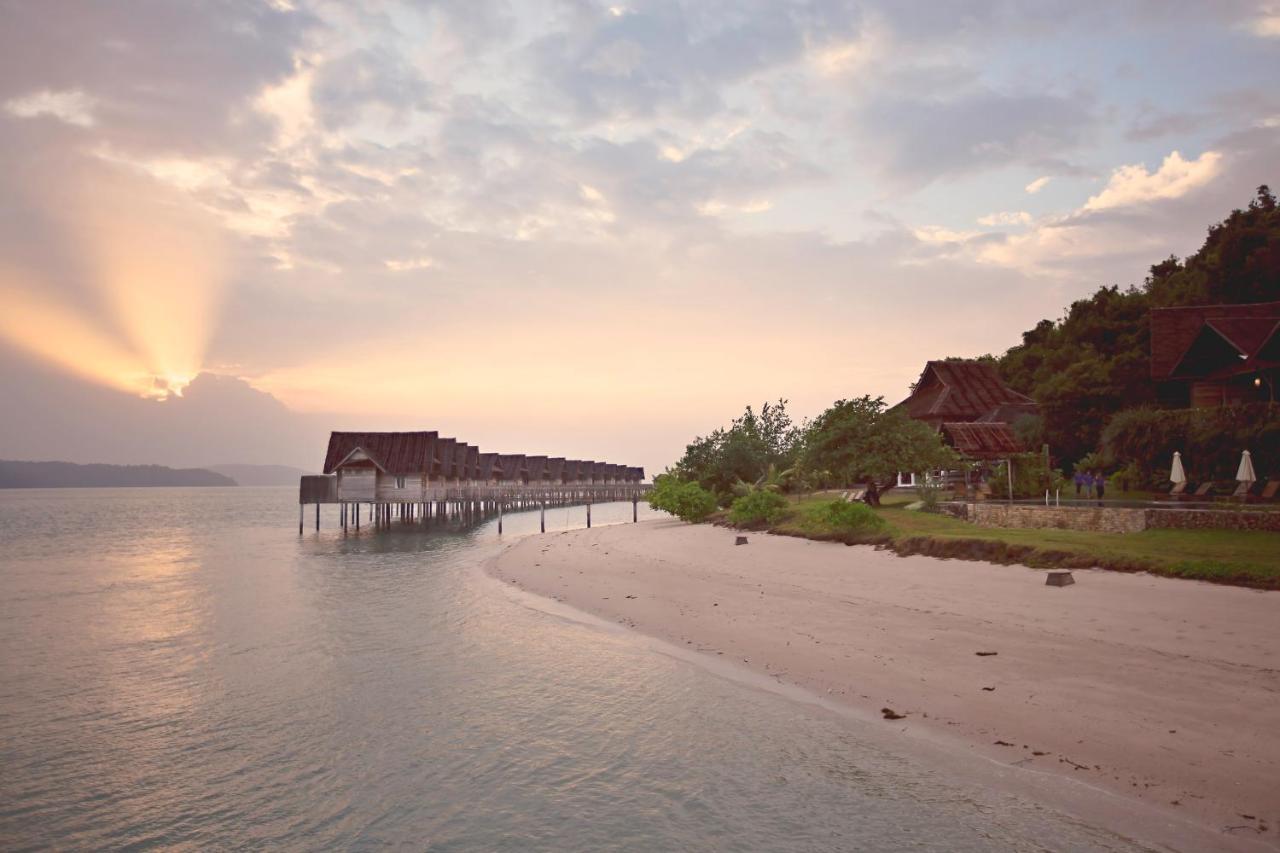 Telunas Private Island Sugi エクステリア 写真
